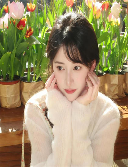 《江湖子弟》象征隐喻传统解析颠覆性的：符号意义与深层寓意探讨