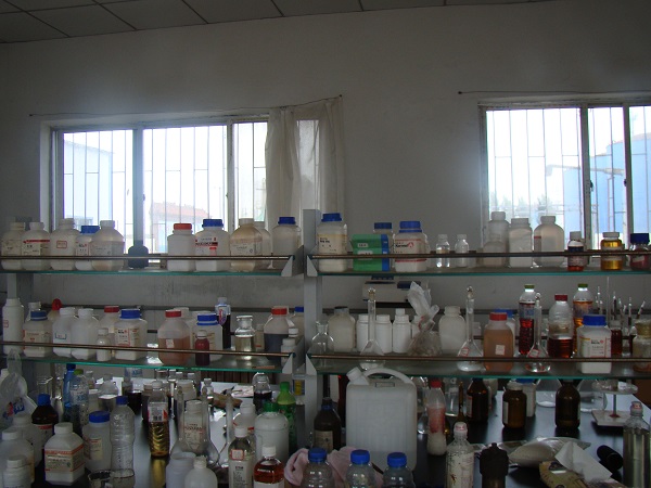 酸洗緩蝕(shi)抑霧劑試(shi)驗台